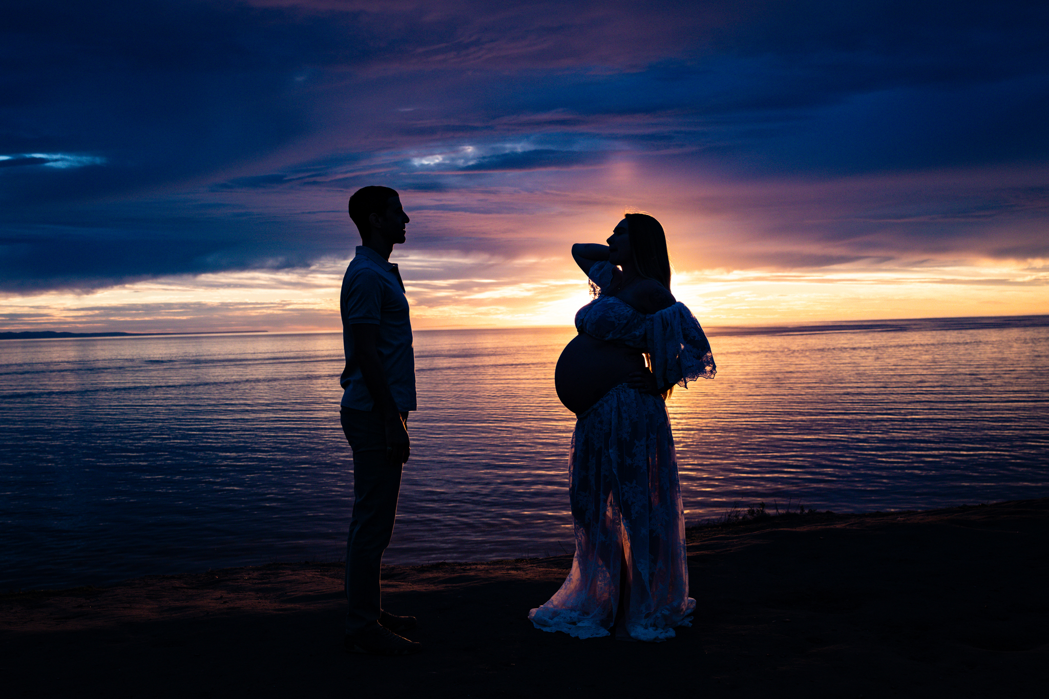 sunset maternity photo in Santa Barbara captured by Southern California film photographer.